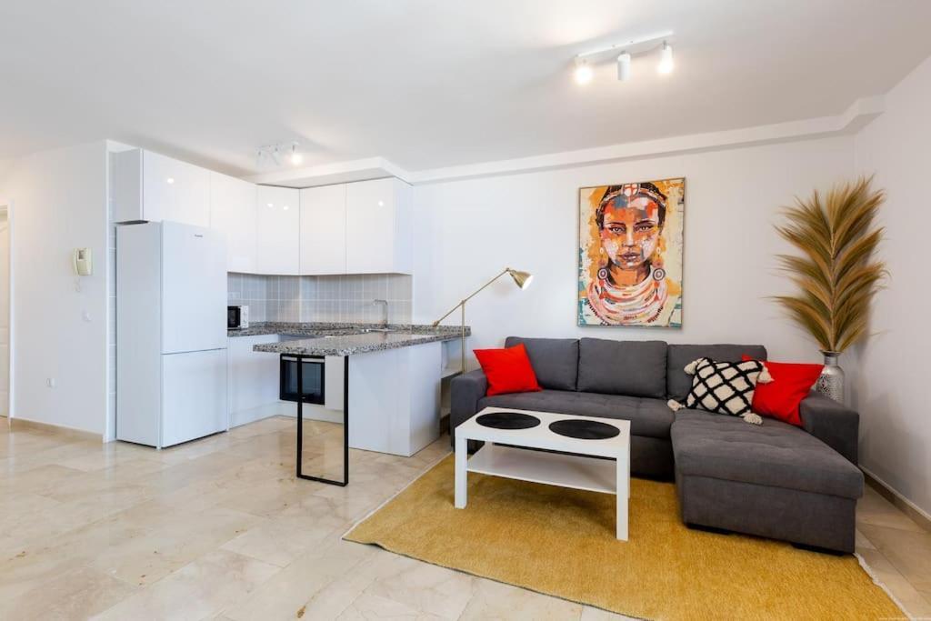 Sunny Ocean View Apartment ปาล์ม-มาร์ ภายนอก รูปภาพ